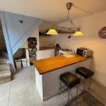 Courtyard Cosy *